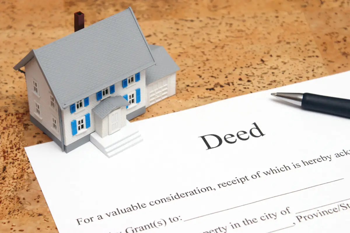 Cracking The Code: What Does A House Deed Look Like?