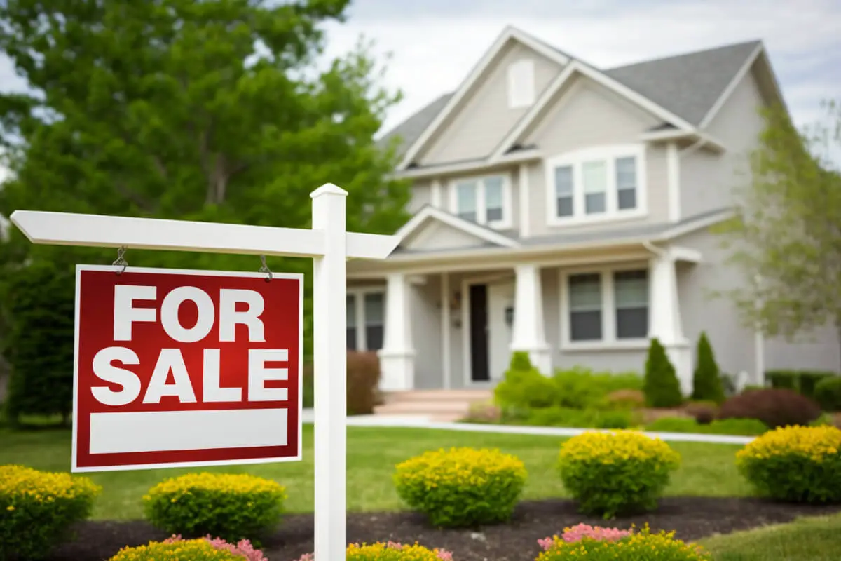 Mastering the Sale of Your Vacant Home